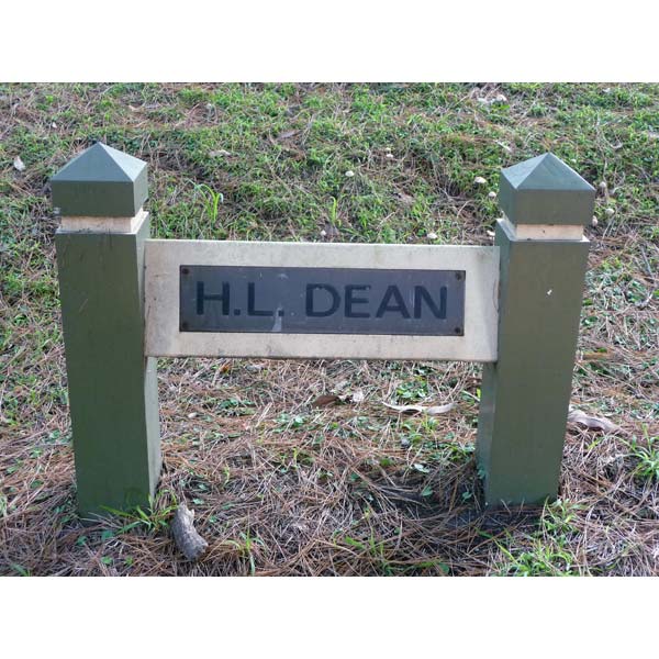 photo of nameplate for HL Dean