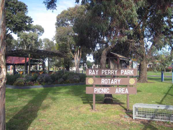 Ray Perry Park Rotary Picnic Area signage